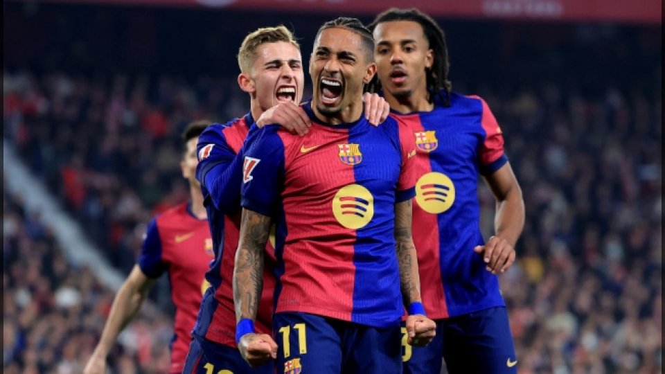 هانزي فليك يعلن تشكيل برشلونة اليوم ضد جيرونا في الدوري الإسباني