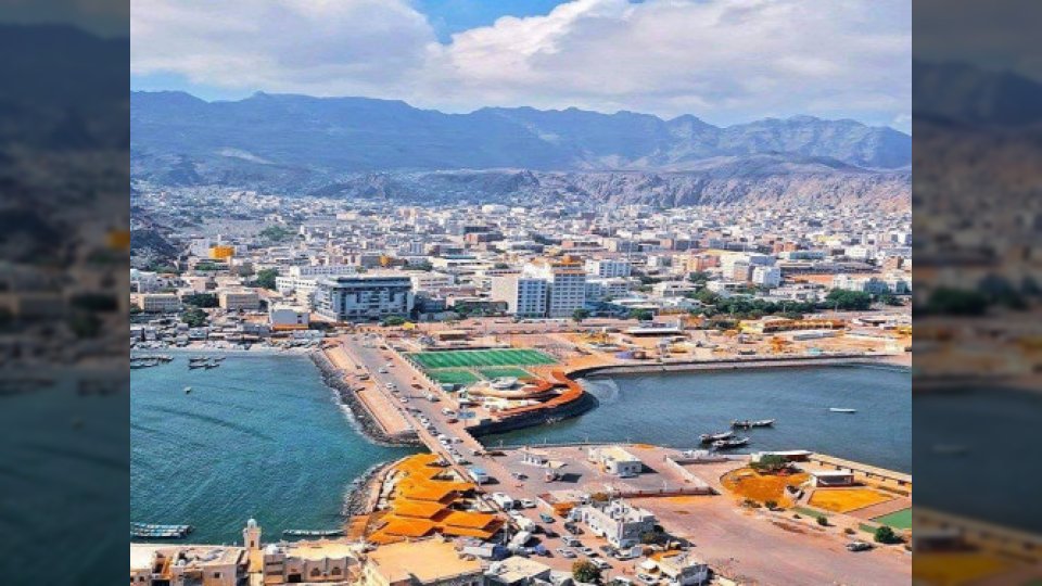 إغلاق مطعم شهير في عدن بسبب بيع لحوم السلاحف المهددة بالانقراض