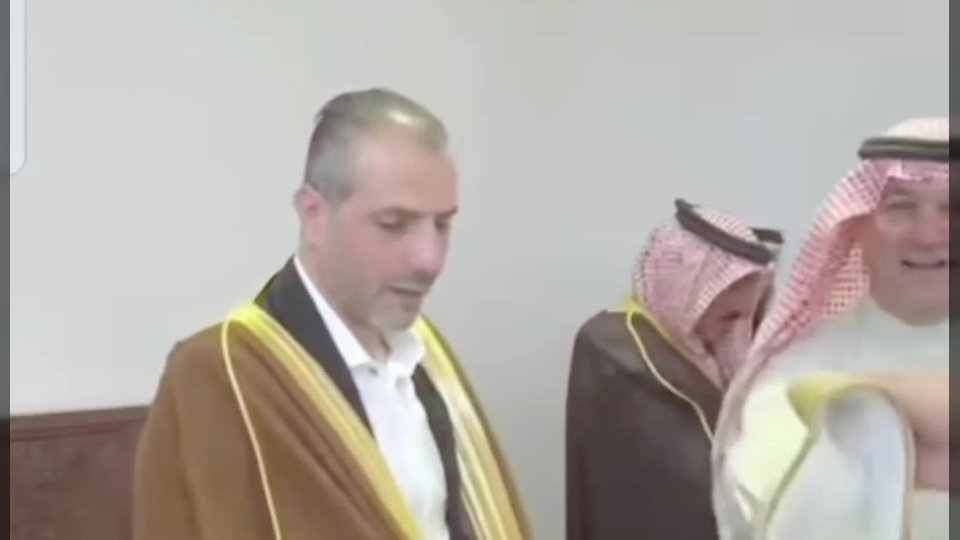 جمال الشرع في دائرة الضوء.. تفاصيل مثيرة عن حملة مكافحة الفساد في سوريا