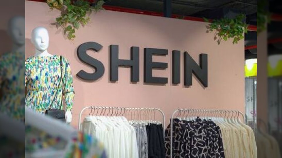 فرنسا تتحرك ضد متجر "شي.إن" بعد عرض دمى جنسية وأسلحة للبيع