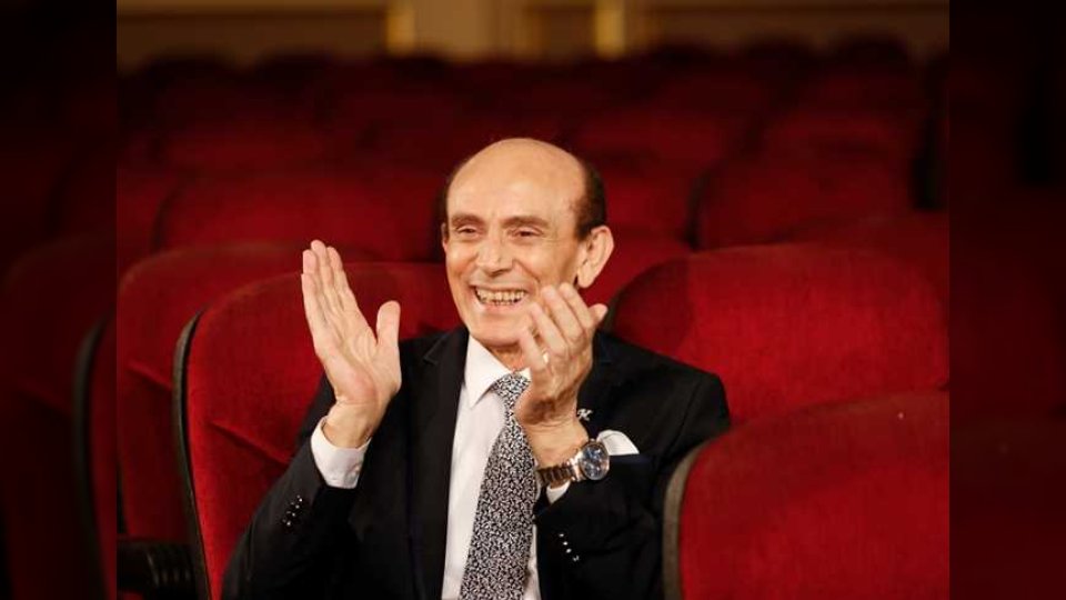 خلل في تدفق الدم إلى المخ.. الرئيس السيسي يوجه بمتابعة حالة الفنان محمد صبحي الصحية وتوفير الرعاية الطبية