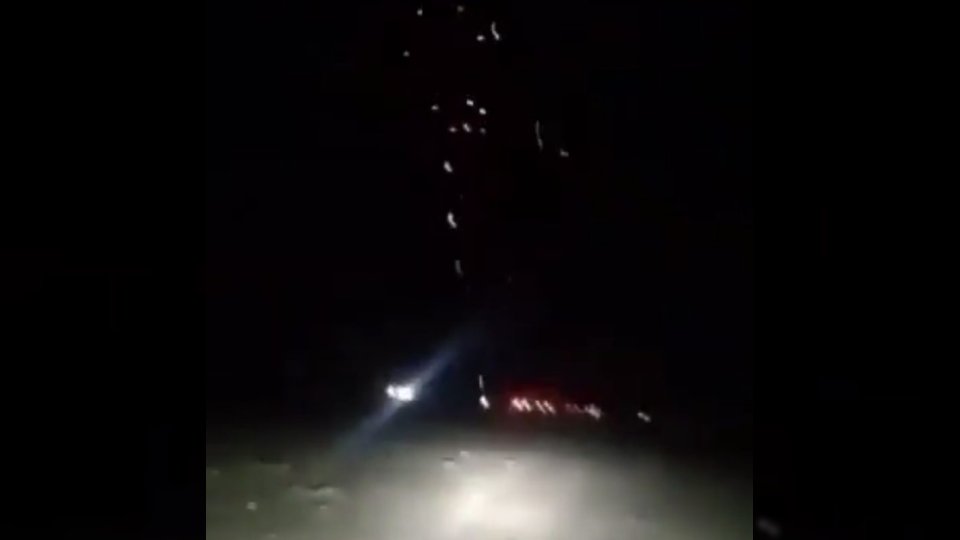 اشتباكات عنيفة في شبوة.. معارك طاحنة حول معسكر عارين بين الجيش ومليشيات الانتقالي