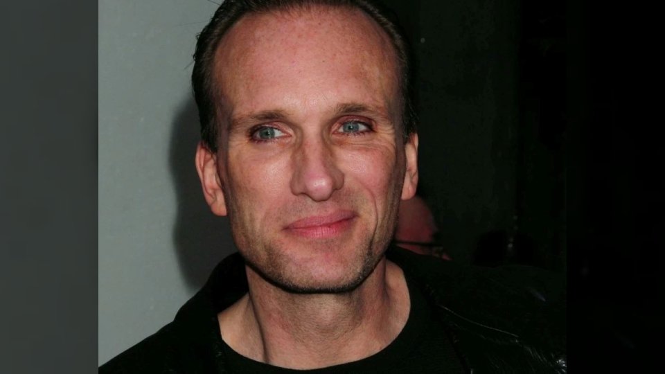 العثور على حثمان الممثل بيتر غرين في نيويورك عن عمر ناهز الستين