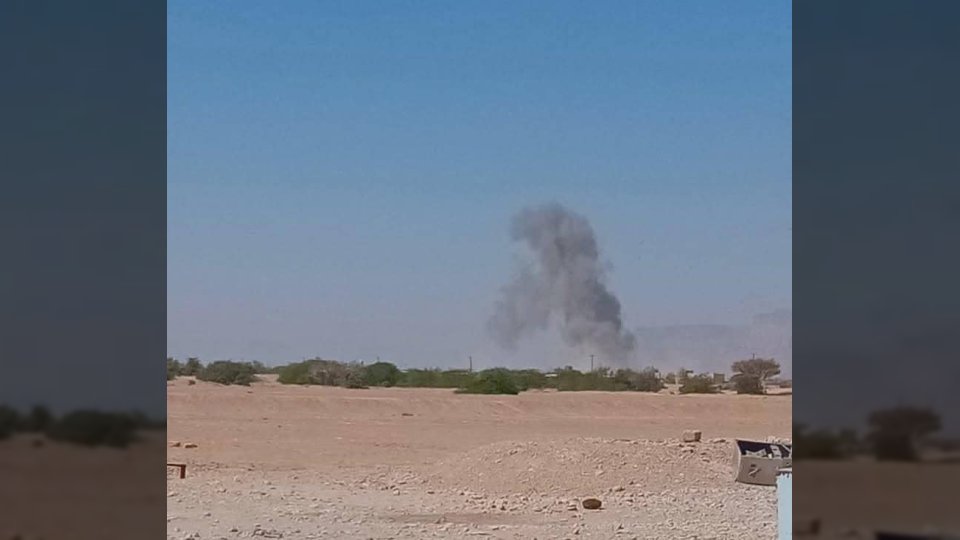 سيطرة قوات درع الوطن على منطقة الخشعة بوادي حضرموت عقب غارات جوية استهدفت المهاجمين