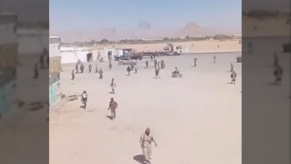 بالفيديو.. غارات على تجمعات مليشيات المجلس الانتقالي في حضرموت والزبيدي يصف قوات درع الوطن بالغازية