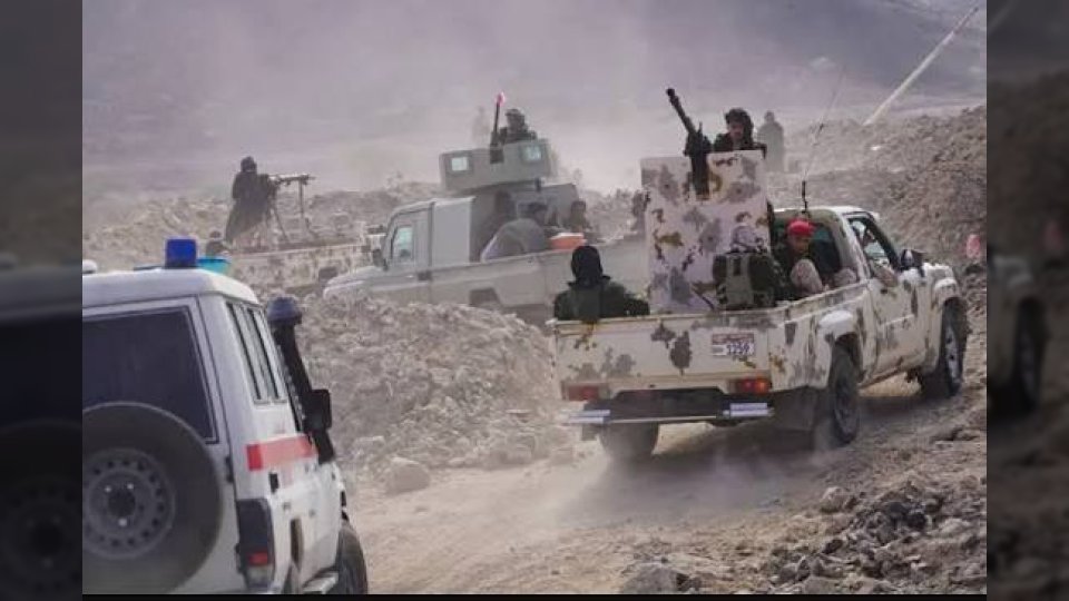 محافظ حضرموت يعلن منح "فرصة أخيرة" لعناصر الانتقالي للمغادرة نحو عدن