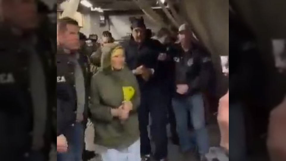 أول فيديو للحظة وصول الرئيس الفنزويلي مادورو وزوجته إلى نيويورك تحت حراسة أمريكية مشددة