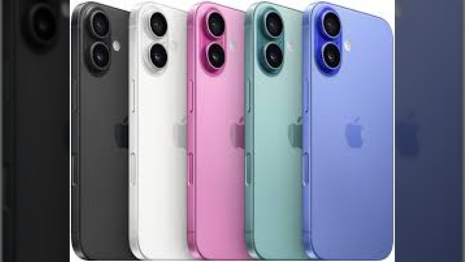 أبل تتجه لتأجيل إطلاق آيفون 18 القياسي حتى ربيع 2027 في تحول استراتيجي غير مسبوق