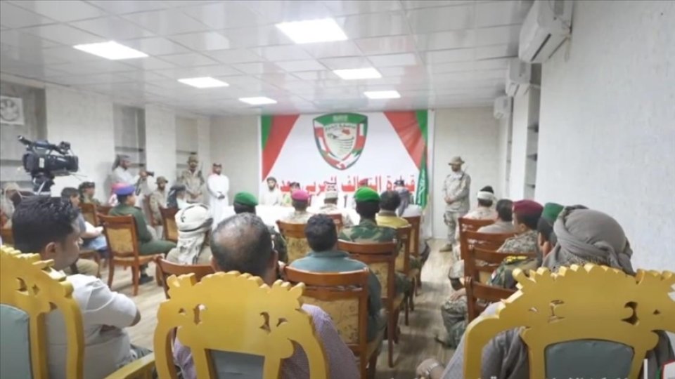 الشهراني يقود ترتيبات عسكرية واسعة في عدن لإنهاء المظاهر المسلحة