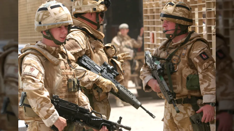 إخلاء أمريكي مفاجئ لعدد من طاقم قاعدة العديد الجوية في قطر