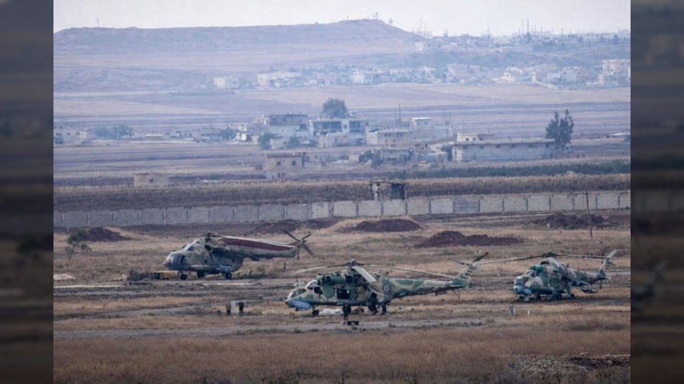 الجيش السوري يبسط سيطرته الكاملة على مطار الطبقة العسكري بريف الرقة