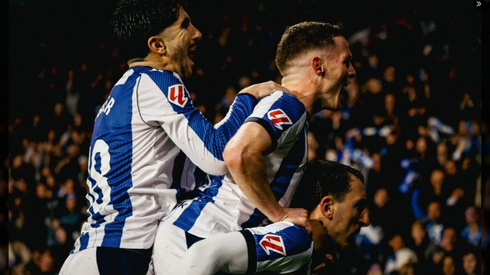 نتيجة 2-1.. ريال سوسيداد يلحق ببرشلونة الهزيمة ويشعل الصراع على قمة الدوري الإسباني