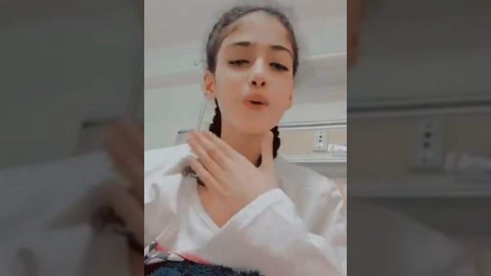 فيديو الناجية الوحيدة من حادث القصيم.. الطفلة السودانية العنود عبدالله الطريفي تناشد الأمير محمد بن سلمان