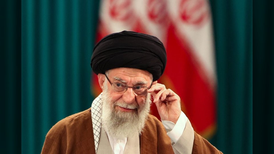 تضارب الأنباء حول مصير علي خامنئي وسط تقديرات إسرائيلية بمقتله في غارات طهران