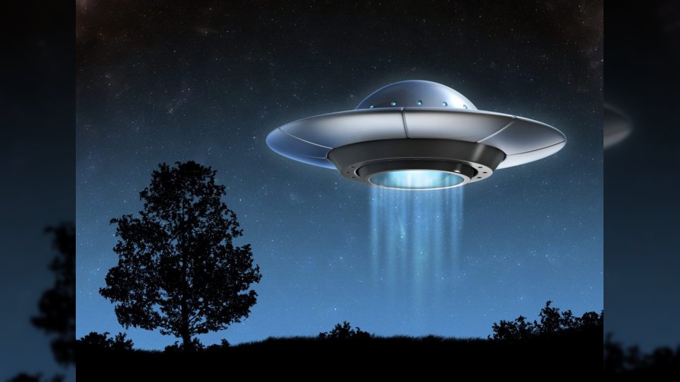 كبير مهندسي ناسا يؤكد حقيقة وجود كائنات فضائية في الكون