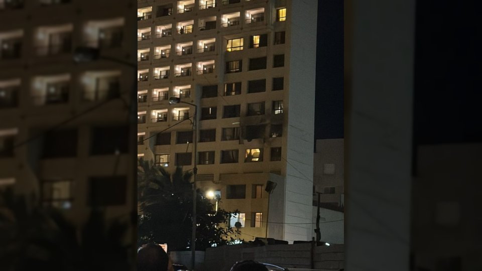 الجيش الإسرائيلي يستهدف قادة فيلق القدس بغارة دقيقة على فندق وسط بيروت