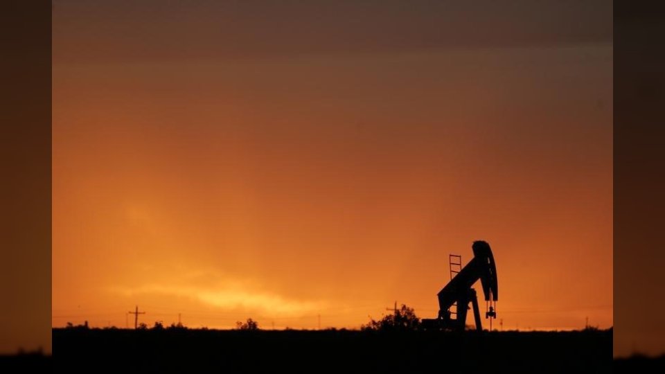 قفزة قياسية في أسعار خام برنت تتجاوز 116 دولاراً للبرميل