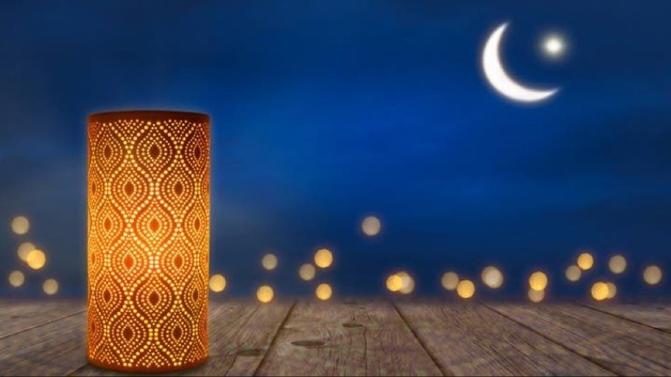 بث مباشر ترائي هلال شوال في مراصد سدير وتمير والمدينة ومكة والرياض