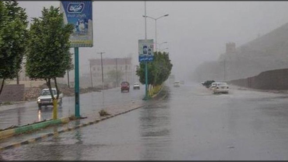 تحذيرات من أمطار رعدية واضطراب بحري في عدة محافظات يمنية