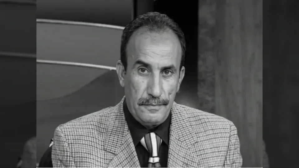 من هو؟ وفاة علي حمود العصري شيخ المعلقين الرياضيين في اليمن عن 71 عاماً