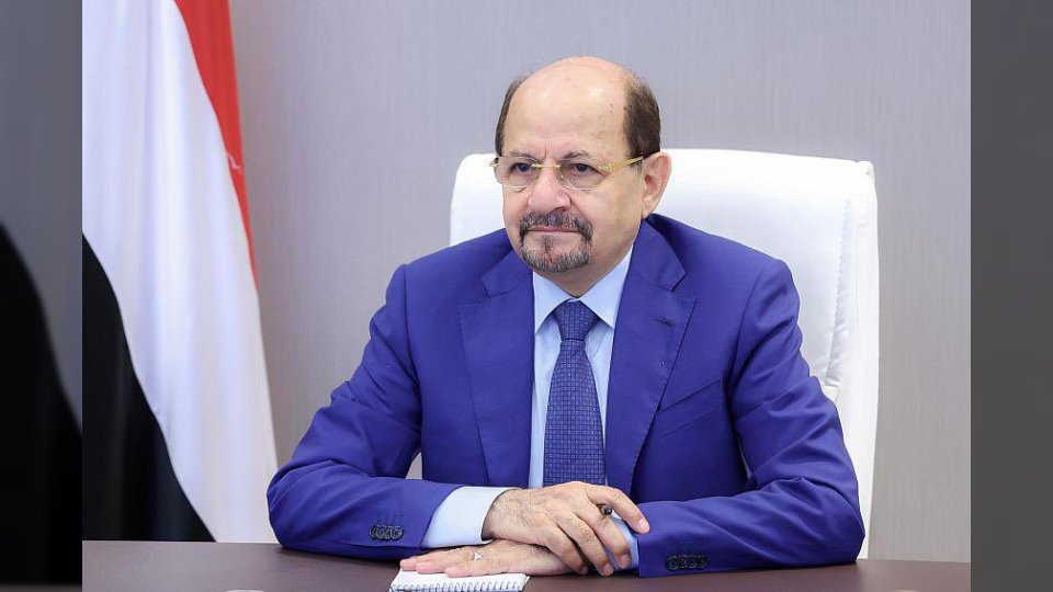 عودة رئيس الوزراء شائع الزنداني إلى عدن بعد زيارة رسمية للرياض