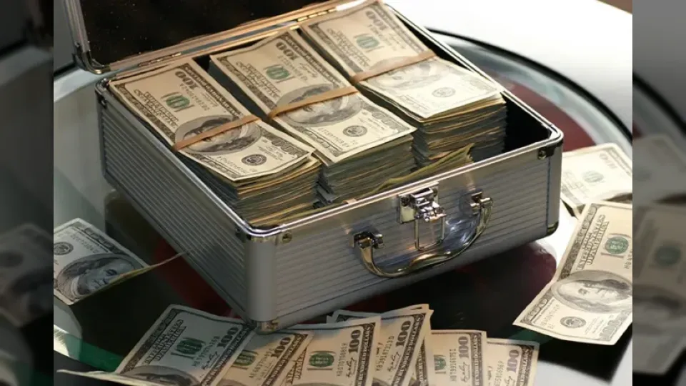 طفرة في سوق صناديق الاستثمار بمصر مدفوعة بالإصلاحات وتوسع المنتجات