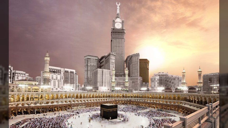 موعد منع دخول مكة بدون تصريح.. الداخلية السعودية تعلن ضوابط صارمة لموسم حج 1447