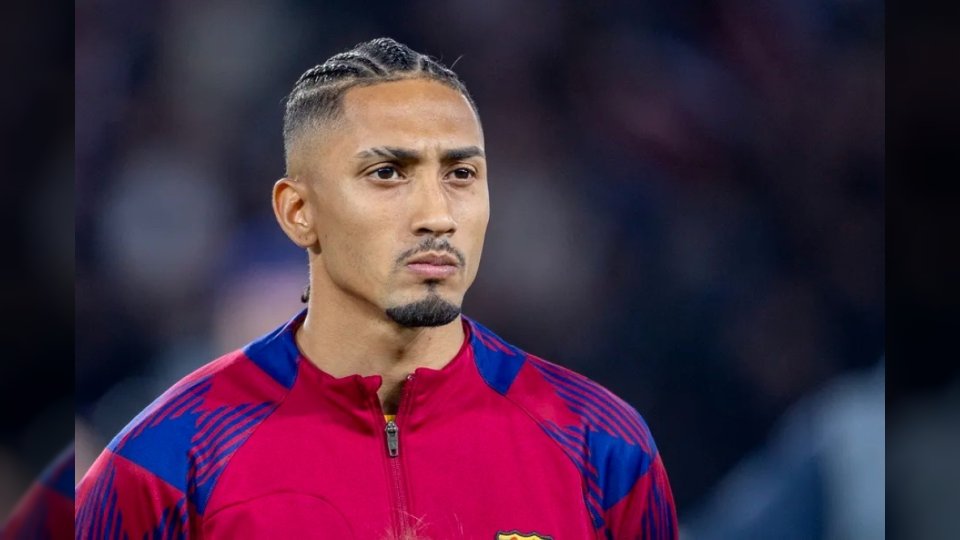 اتهام التحكيم بالسرقة يهدد رافينيا بالإيقاف.. التفاصيل