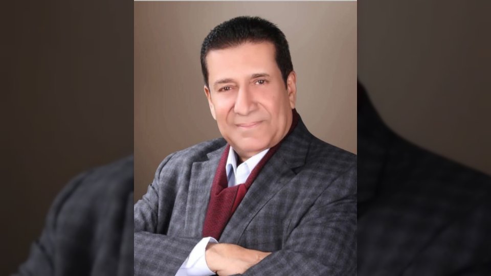 رحيل أيقونة الأغنية اليمنية.. وفاة الفنان عبد الرحمن الحداد في القاهرة