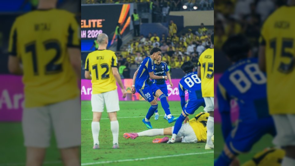 صدمة في جدة.. ماتشيدا زيلفيا يباغت الاتحاد بهدف ويفرض سيطرته