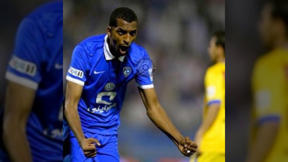 مفاجأة عبدالله الزوري.. لاعب في الهلال كان يشجع النصر