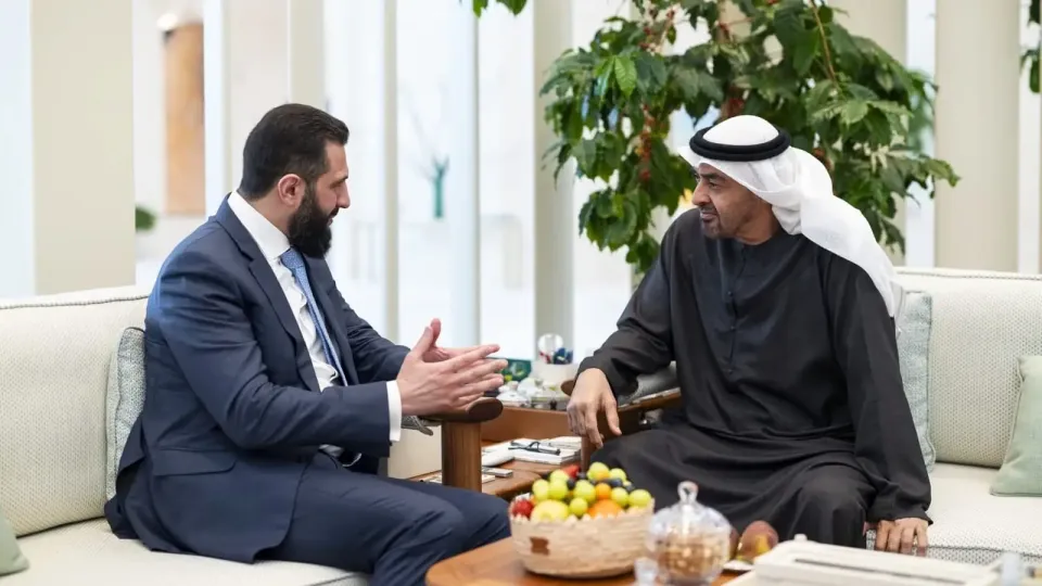 الرئيس السوري أحمد الشرع يلتقي بـ محمد بن زايد في أبوظبي وسط جولة خليجية