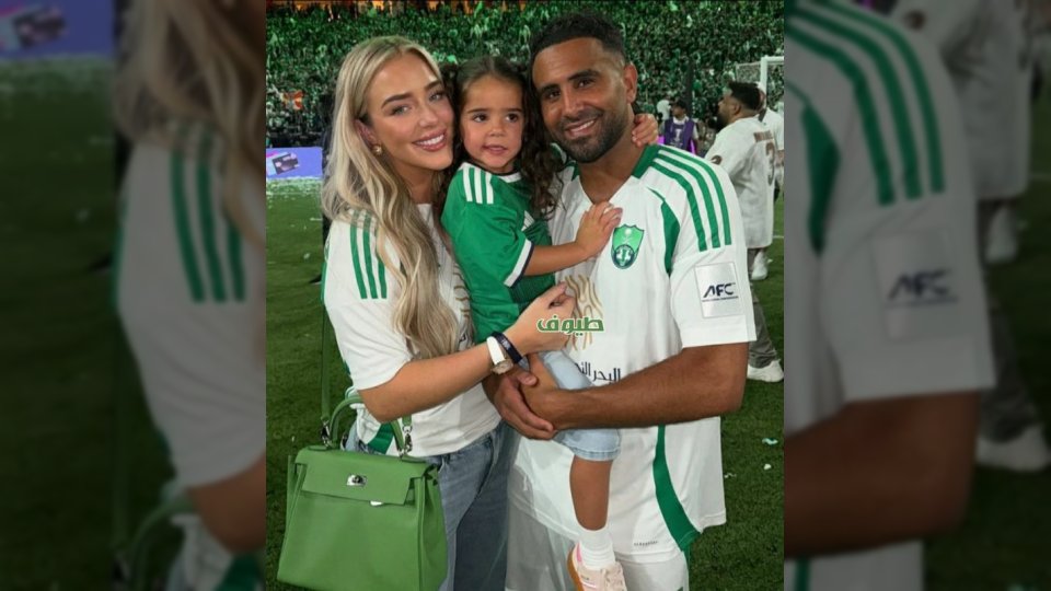 مطالبة مفاجئة برحيل رياض محرز عن الأهلي رغم التتويج الآسيوي