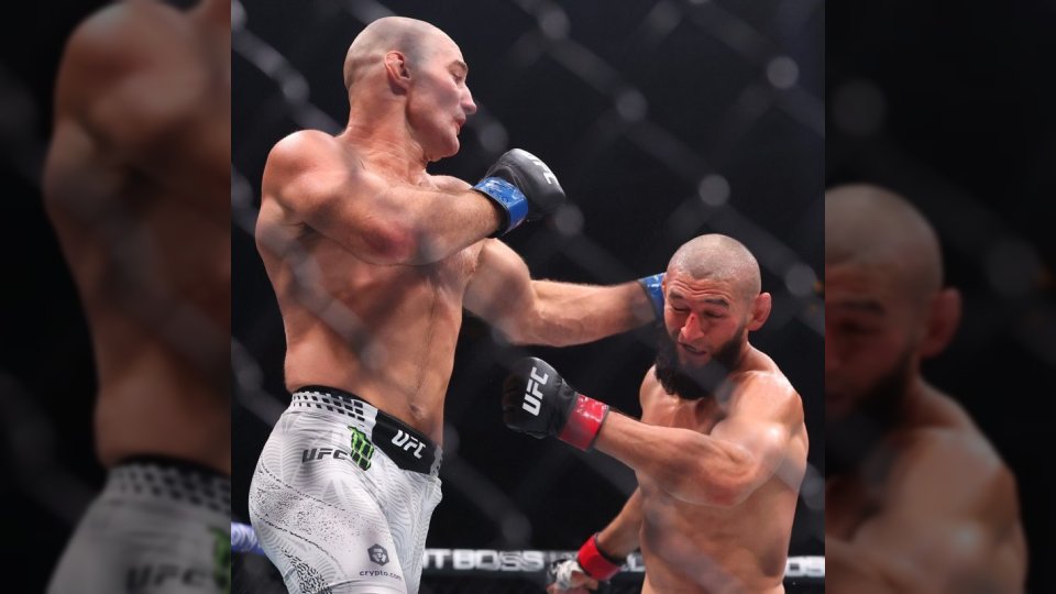 لأول مرة.. سقوط حمزة شيماييف أمام ستريكلاند.. تفاصيل ليلة فقدان حزام الوزن المتوسط في UFC