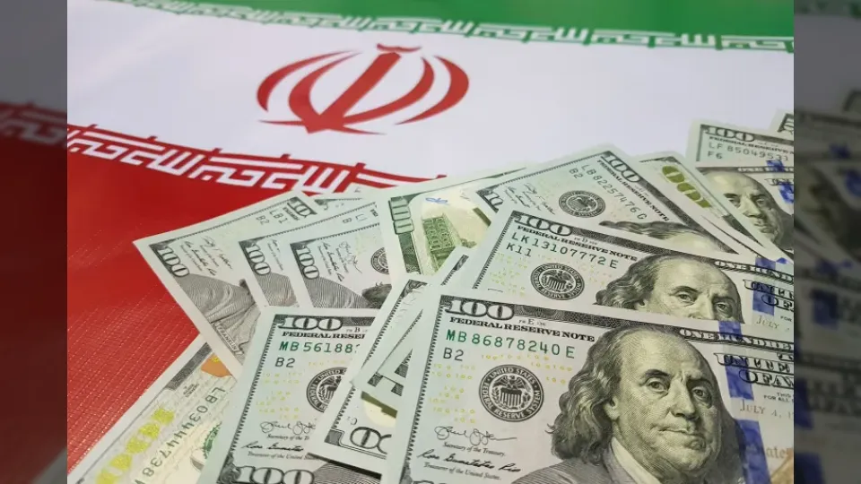 الأصول الإيرانية المجمدة في أمريكا قد تذهب لإعادة إعمار دول الخليج