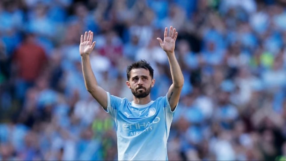 ريال مدريد يقترب من حسم صفقة برناردو سيلفا بطلب من مورينيو