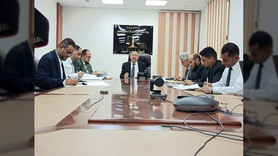 مجلس القضاء الأعلى في عدن يقر تعيينات قضائية جديدة ويحيل 12 قاضياً للمحاسبة