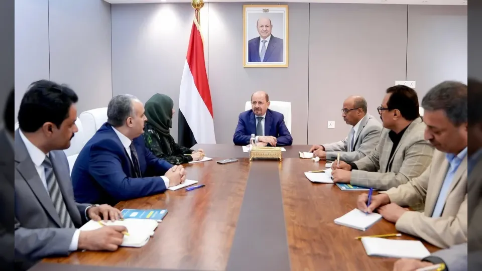 البدء بأولى خطوات استئناف تصدير النفط في اليمن لتأمين الرواتب وتحسين الخدمات