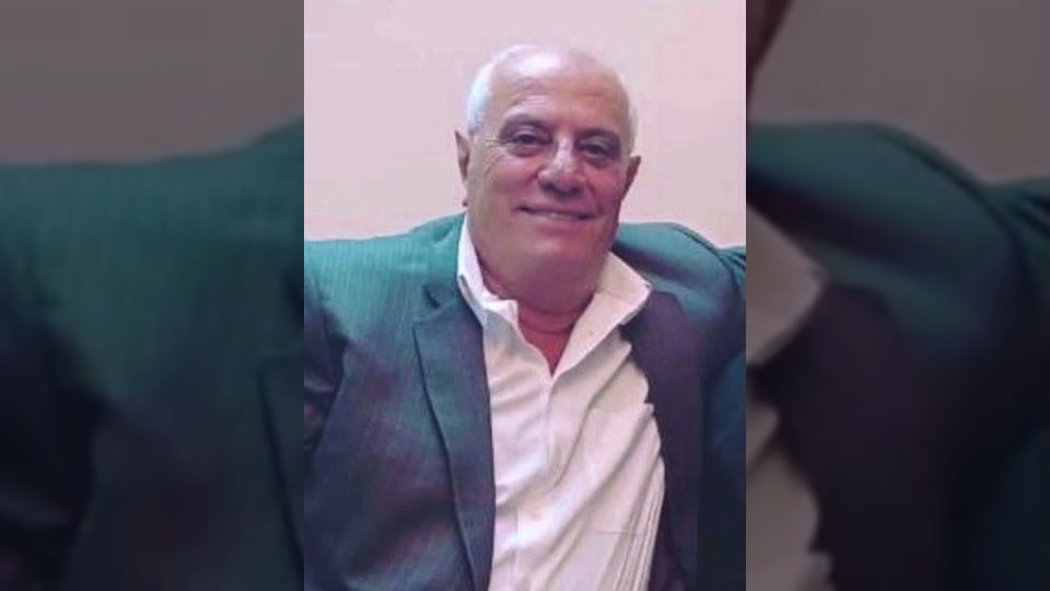 توقيف اللواء عادل عيسى داخل السفارة السورية في بيروت يشعل جدلاً واسعاً بين الروايات الرسمية والعائلية