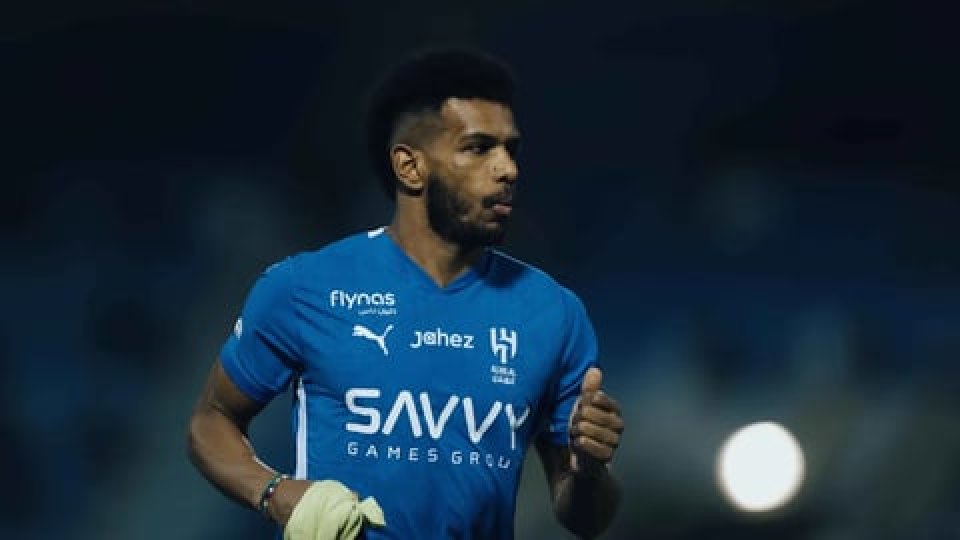 علي البليهي يتفق مع الهلال على إنهاء عقده.. هل يرحل عن الفريق؟
